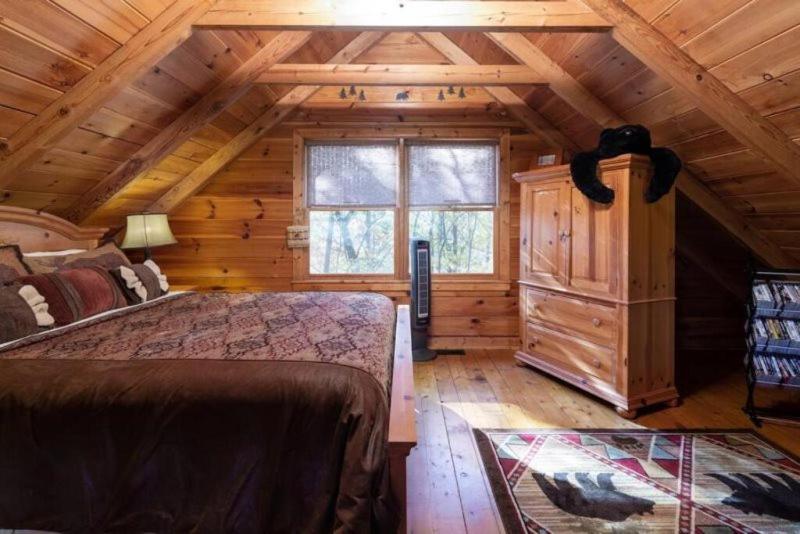 Вілла Mountain Time Cabin, Hot Tub, Fire Pit, Fireplace Блу-Ридж Екстер'єр фото